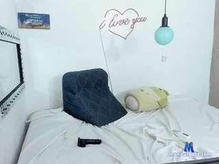 lay-brandani camsoda livecam performer profile
