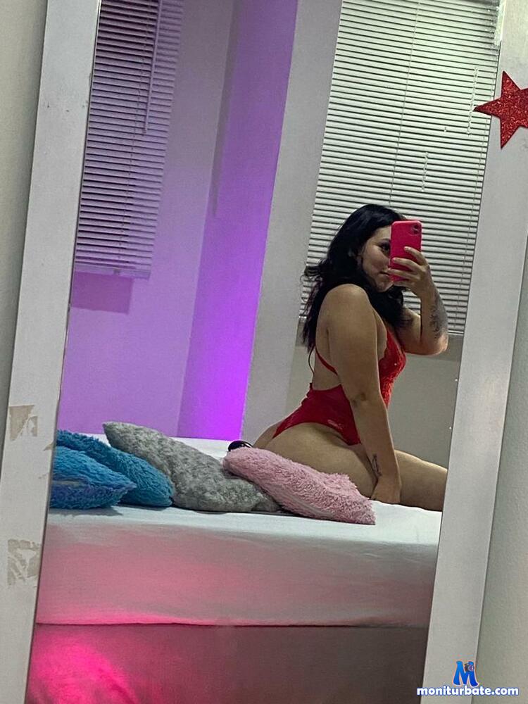 kinky-scarlet69 Camsoda performer 