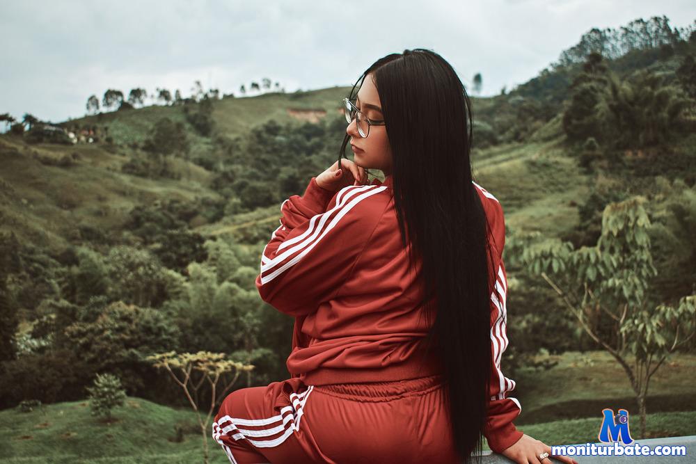 sarah-evanss camsoda livecam performer profile