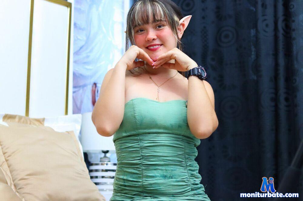 celestebond camsoda livecam performer profile