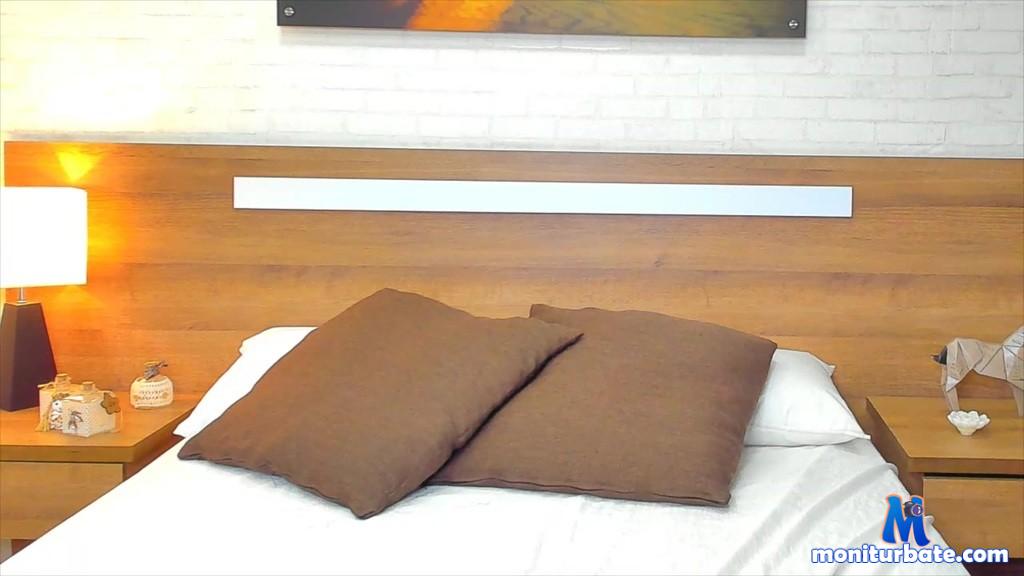 violeta-west camsoda livecam performer profile