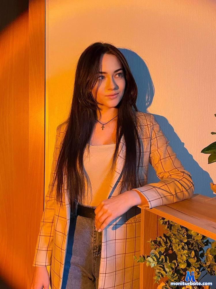 nikabrennan camsoda livecam performer profile