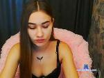 kristlyjuicy Camsoda livecam show performer room profile