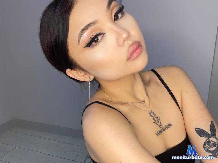 kitty-cum camsoda livecam performer profile