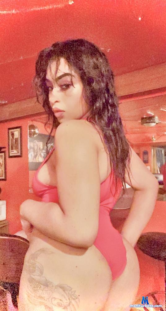 mellowyelloo Camsoda performer 