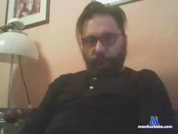 1972dejan chaturbate livecam performer profile