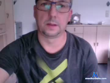 19johnny76 chaturbate livecam performer profile