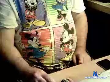 19mickey69 chaturbate livecam performer profile