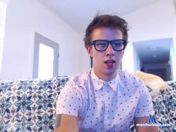 8inchmarriedcock97 chaturbate livecam performer profile