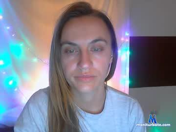 _kira_s chaturbate livecam performer profile