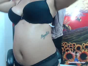 _layla_20 chaturbate livecam performer profile