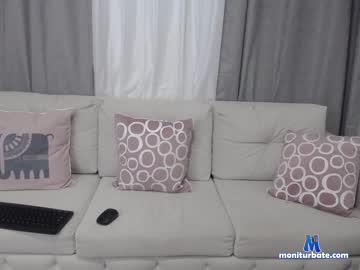 adele_queen chaturbate livecam performer profile