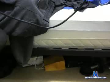 andreww1105 chaturbate livecam performer profile