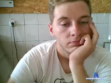 aupola chaturbate livecam performer profile