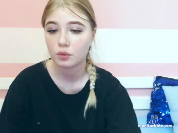blondahott1 chaturbate livecam performer profile