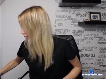 blondenadya chaturbate livecam performer profile