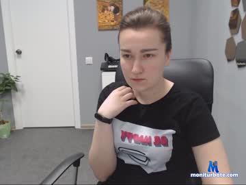 brunette_shay chaturbate livecam performer profile