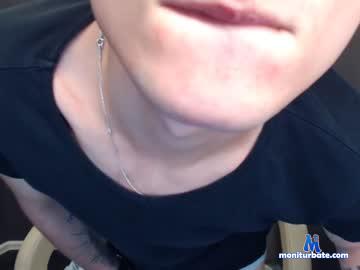 bumblbee_ chaturbate livecam performer profile