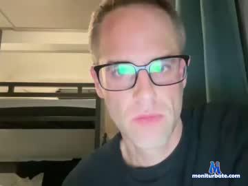 camcrestxxx chaturbate livecam performer profile