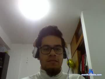 carlitoz8aa chaturbate livecam performer profile