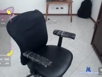 charlottezoe1 chaturbate livecam performer profile