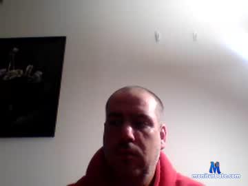 chicagocuckold chaturbate livecam performer profile
