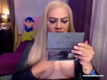 chloetsxx chaturbate livecam performer profile