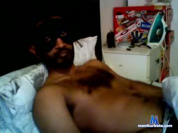 dadhhot chaturbate livecam performer profile