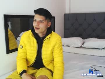 dark_aron chaturbate livecam performer profile