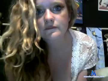 deadlylilac1 chaturbate livecam performer profile