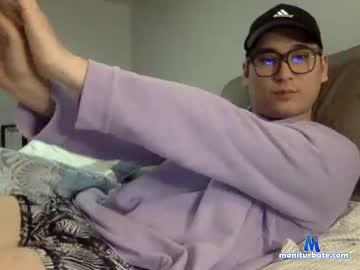 discreetasianbtm chaturbate livecam performer profile