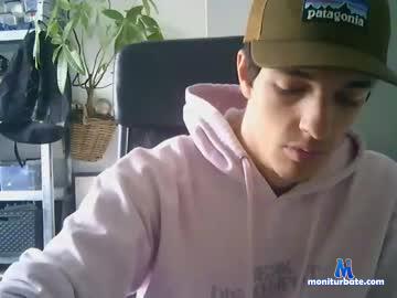 doeeensgek chaturbate livecam performer profile