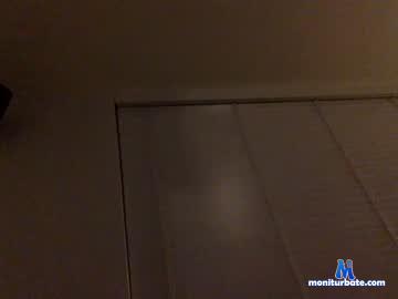 dungeonhunk27 chaturbate livecam performer profile
