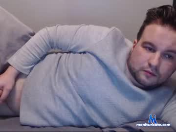ellzerz13 chaturbate livecam performer profile