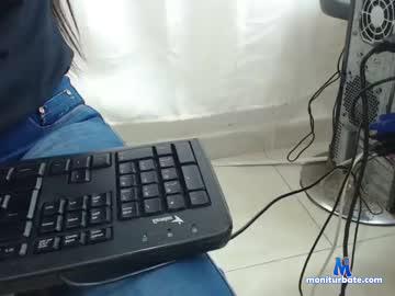 emelivesta chaturbate livecam performer profile