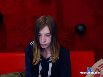 evelyn_new chaturbate livecam performer profile