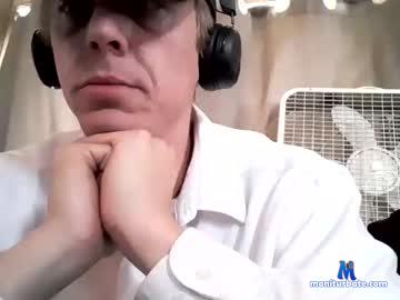 farelain500 chaturbate livecam performer profile