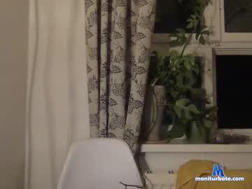 germantransjulia chaturbate livecam performer profile