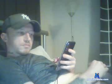glasgowguy18 chaturbate livecam performer profile