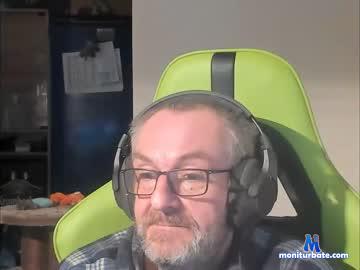 hardnipplelover chaturbate livecam performer profile