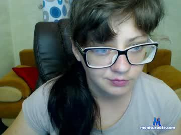 hillarymost chaturbate livecam performer profile