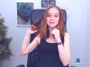 holly_shy chaturbate livecam performer profile