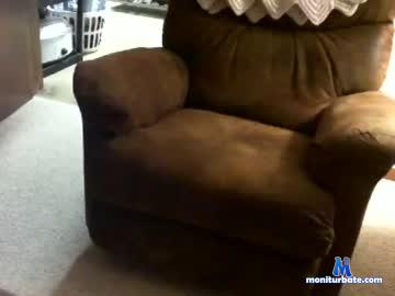 holly_t chaturbate livecam performer profile