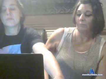honeybee119711 chaturbate livecam performer profile