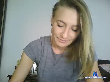 hotdreamkarla chaturbate livecam performer profile