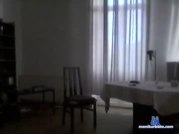 houpslala357 chaturbate livecam performer profile