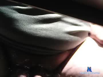 hrnymale51 chaturbate livecam performer profile