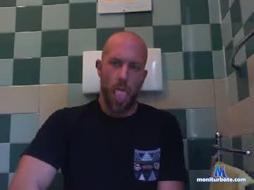 hugecockluka chaturbate livecam performer profile