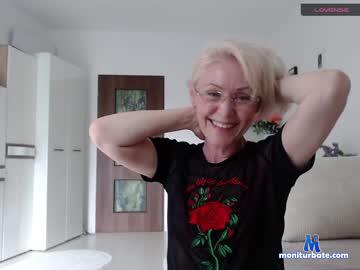 jasmin18v chaturbate livecam performer profile