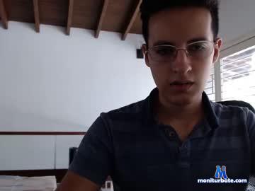 johnnyladino chaturbate livecam performer profile